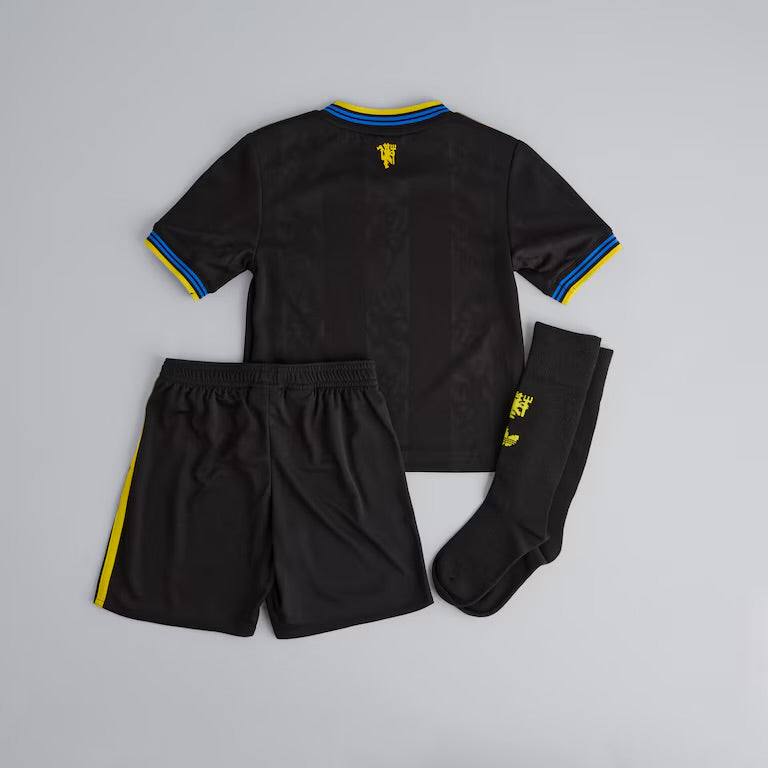 Manchester United 25/26 Youth Third Full Kit