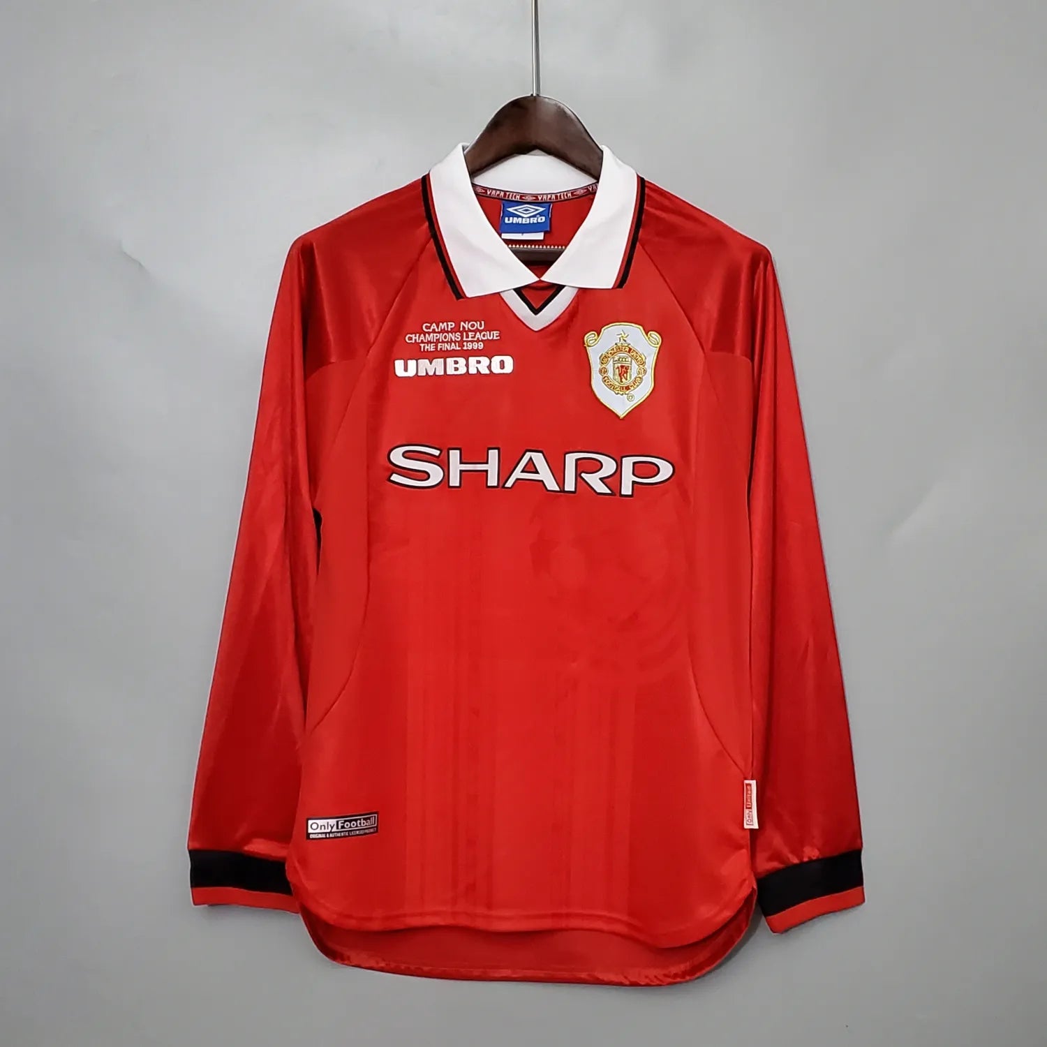 Manchester United Long Sleeves 99/00 Home Jersey – Champion Gearz Manchester United Long Sleeves 99/00 Home Jersey – Champion Gearz