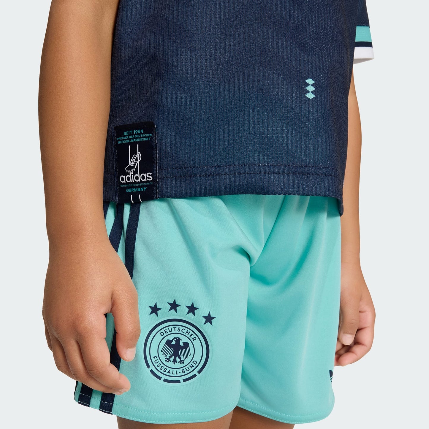 Germany 26 Away Youth Full Kit