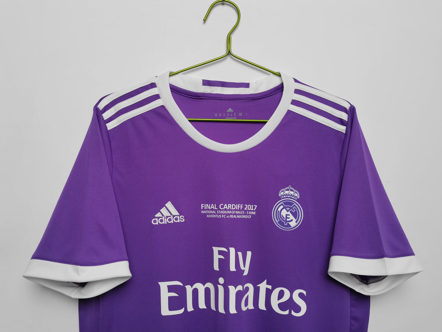 Real Madrid 16/17 Away jersey