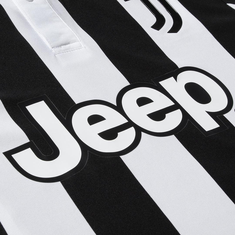 Juventus 17/18 Home Jersey