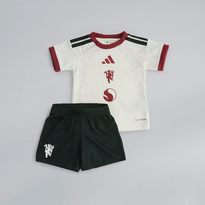 Man U 26/27 Third Youth Full Kit