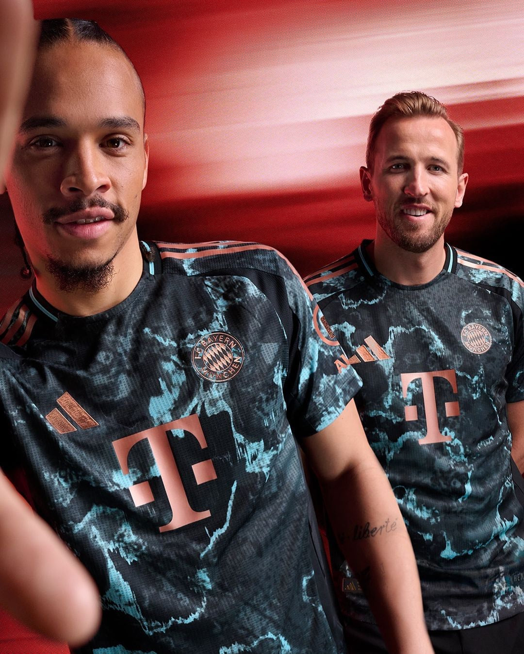 Bayern 24/25 Away Jersey – Champion Gearz