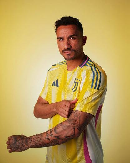 Juventus 24/25 Away Jersey