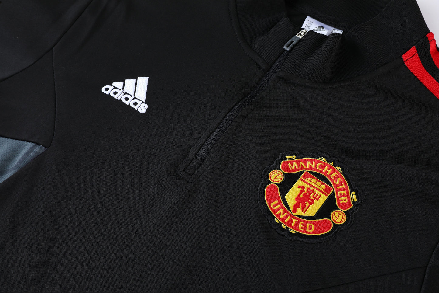 Manchester United 22/23 Half-Zip Tracksuit -  Black