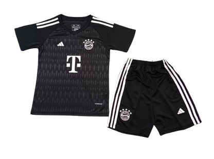 Bayern Munich 23/24 Youth Goalkeeper Full Kit .Black