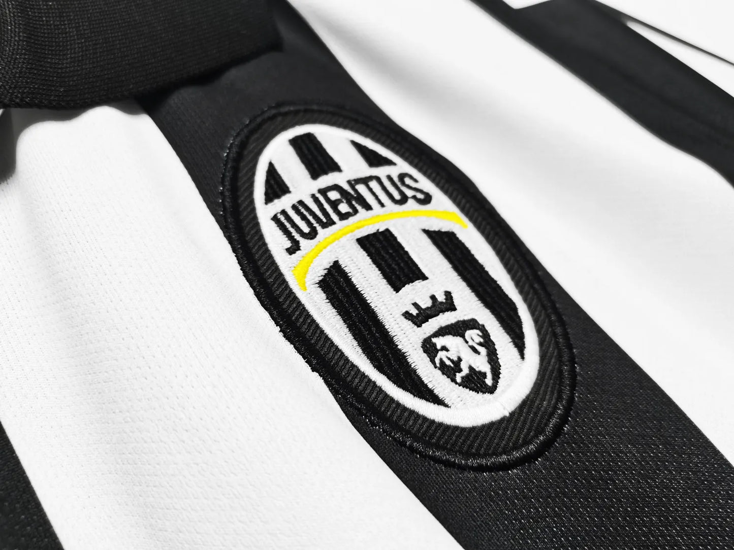 Juventus 14/15 Home Jersey